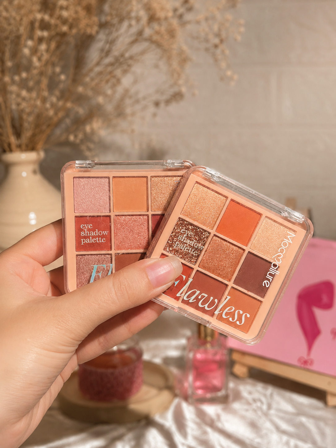 Flawless mocallue mini portable 9 beautiful eyeshadow palette