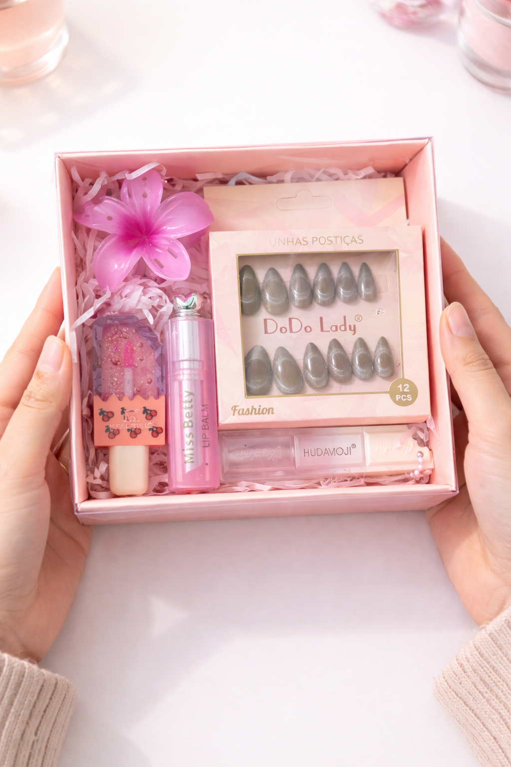 Pink gift box (empty)