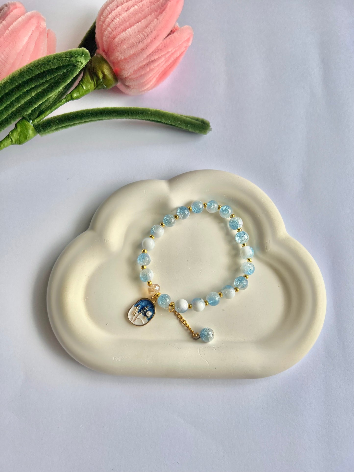 Ocean blue beaded bracelet
