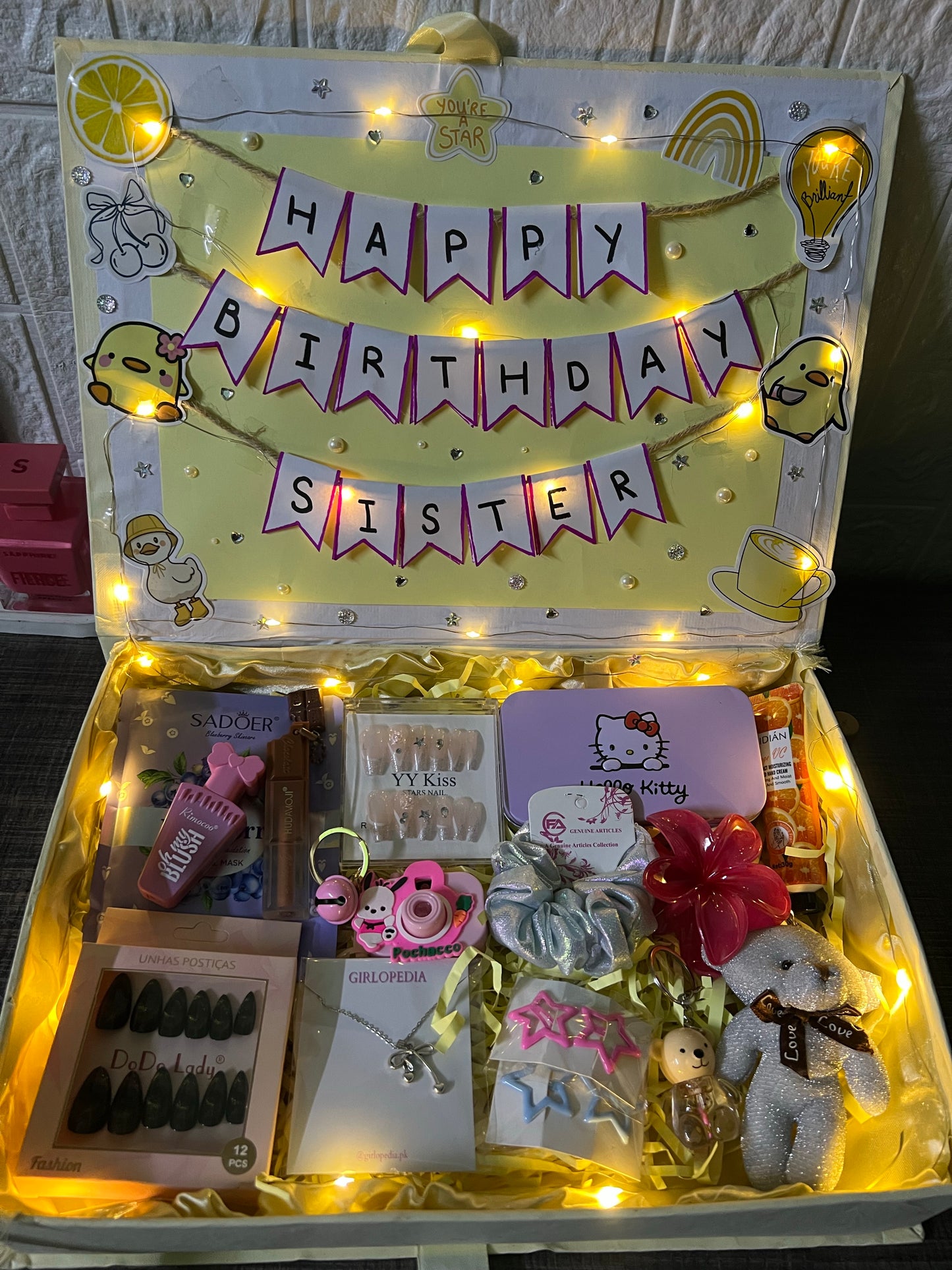 Happy birthday complete gift box