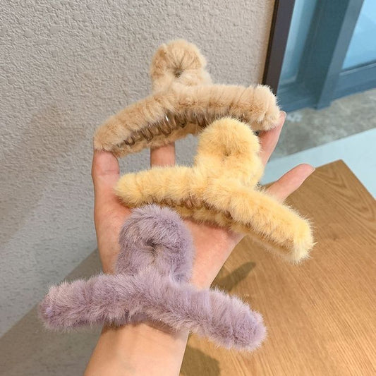 Fur Claw clip