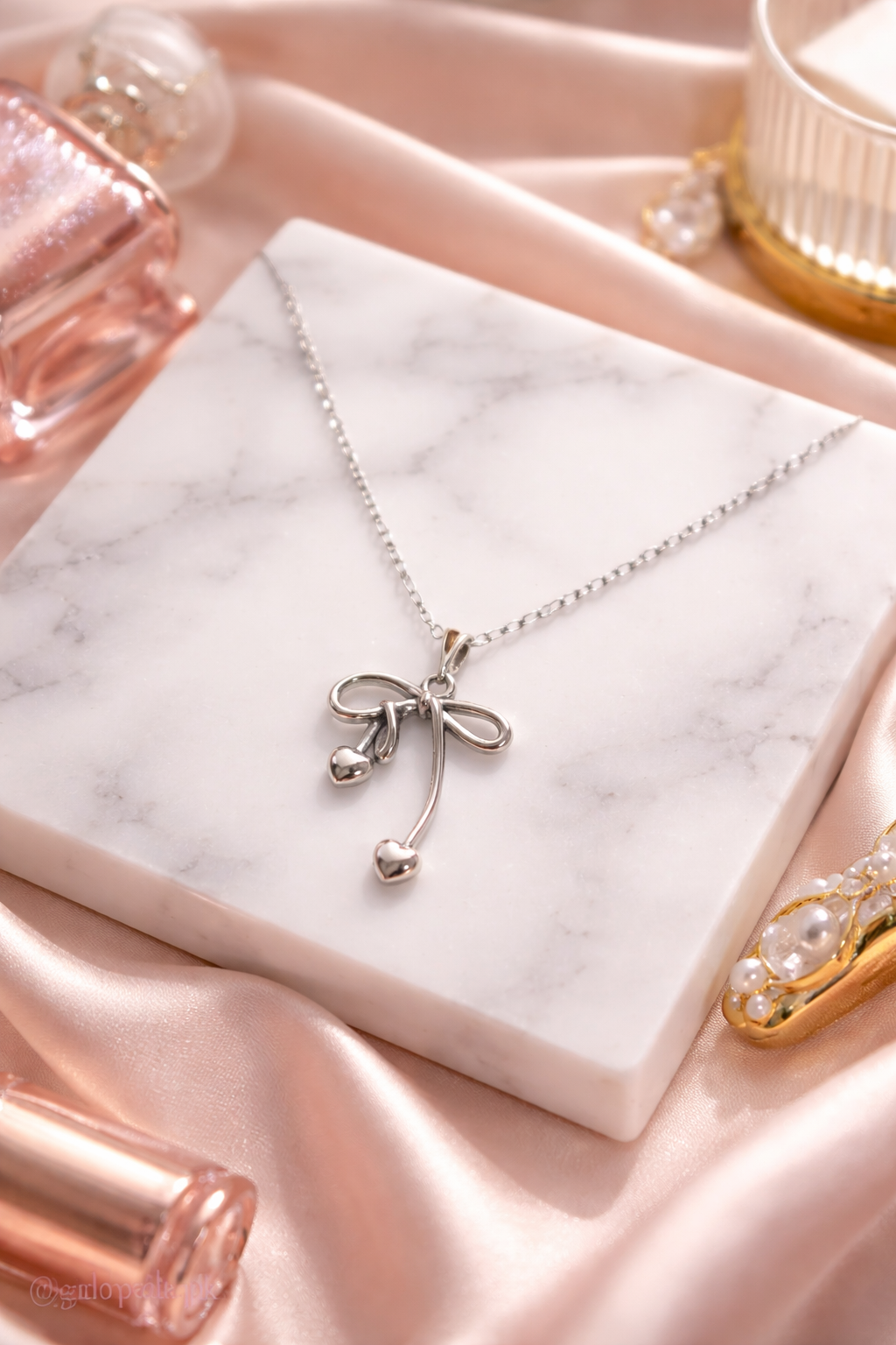 Silver stainless pendant