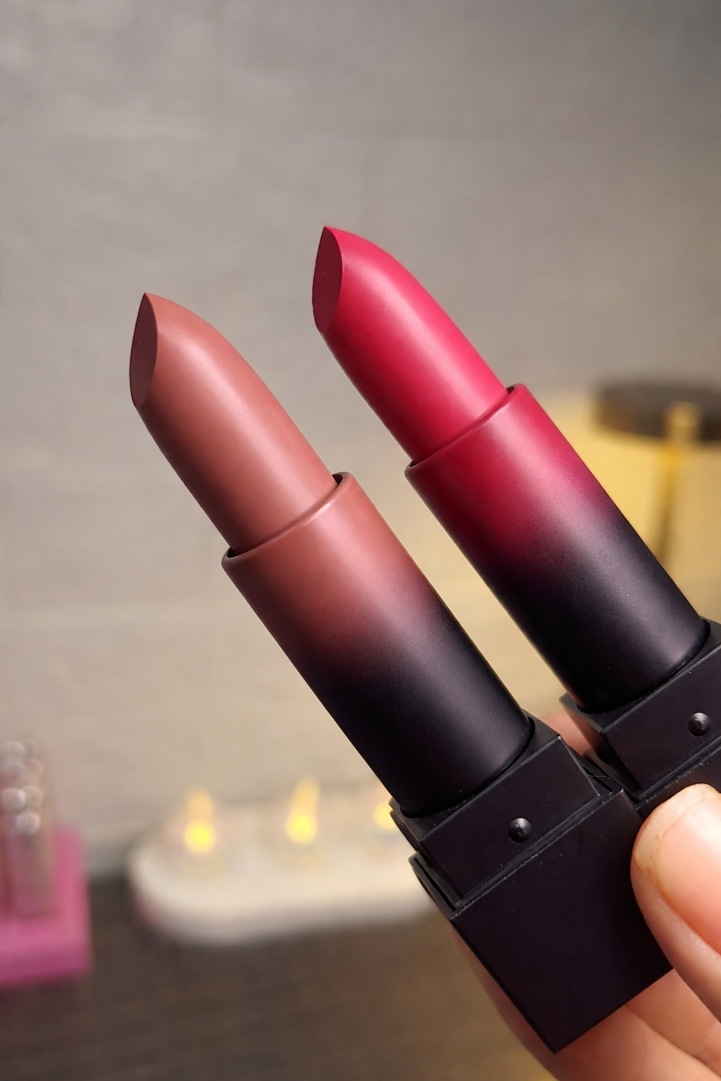 1pc hudabeauty matte lipstick
