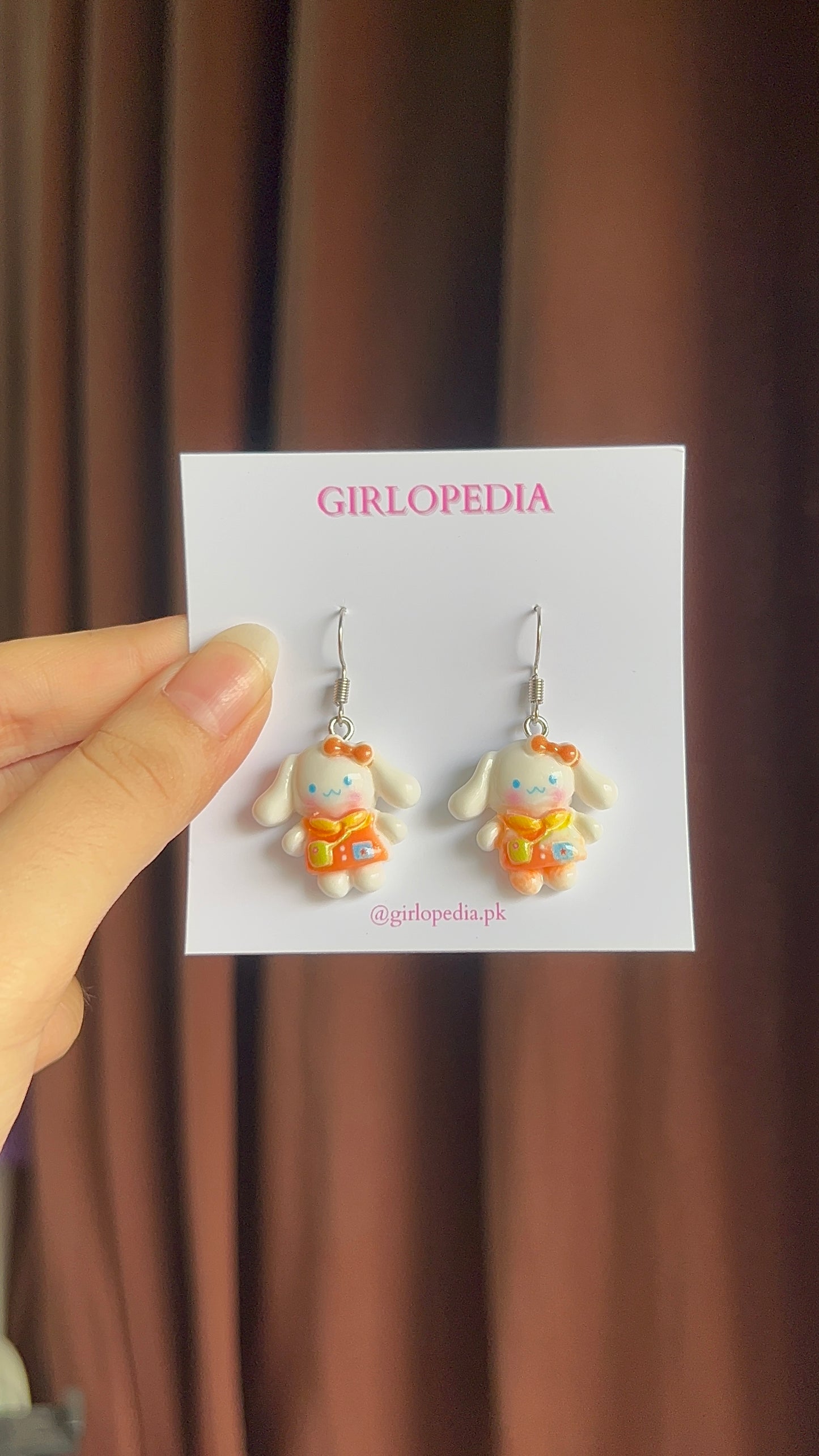 Cute cinnamon roll earrings
