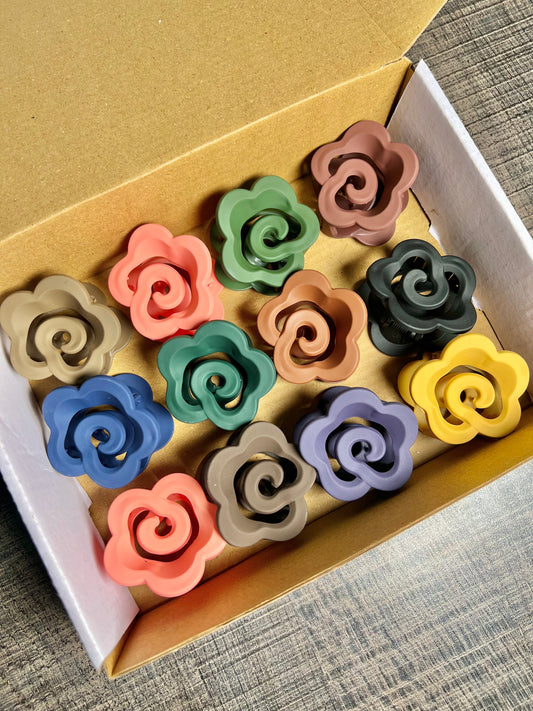 Rose matte claw clip