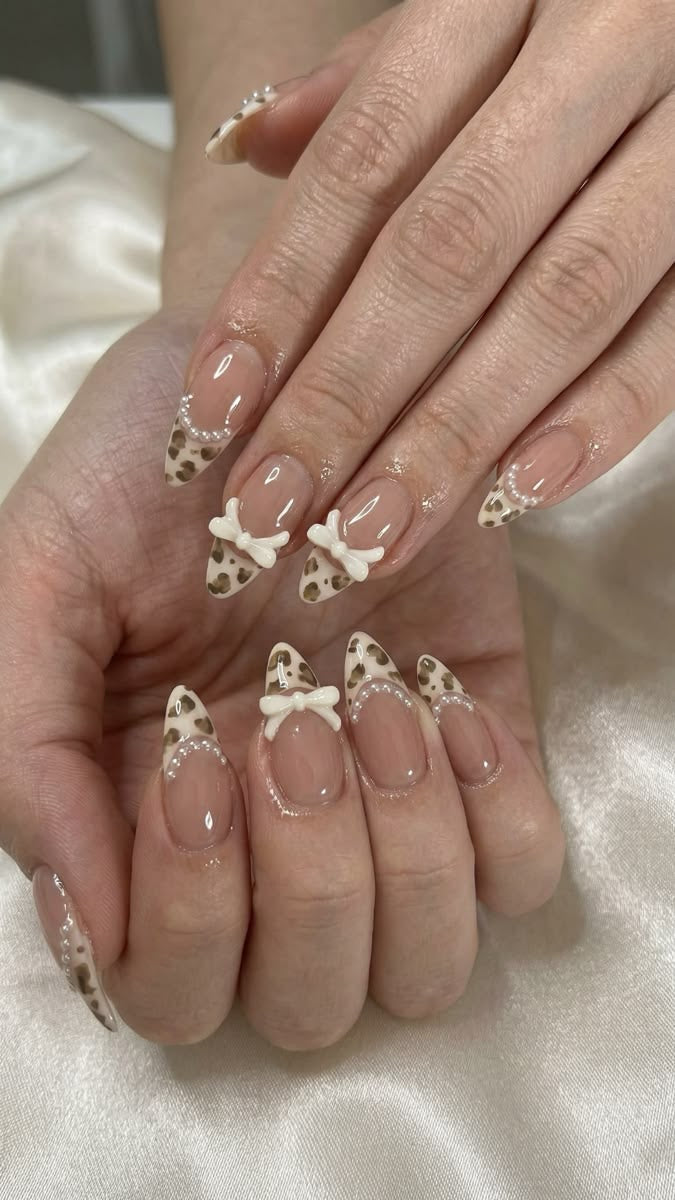 24pcs Nude 3d printed bow high quality premium Press On Nails | Reusable Fake Nails with Free Nail Tabs Stickers | Glossy Artificial Full Cover Nail Set for Women & Girls