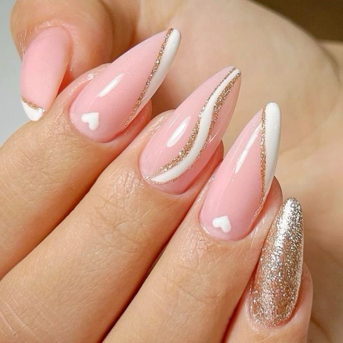 Luxury Blush Pink French Swirl Heart Glitter Almond Press-On Nails | Elegant Glossy Nude Nail Set | Reusable Full Cover Fake Nails | 24 PCS with Jelly Glue Tabs ✨