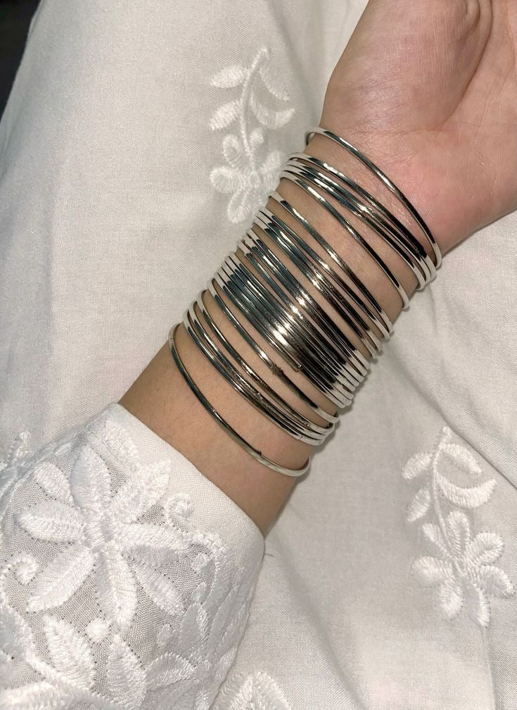 Silver metal bangles (1dozen)