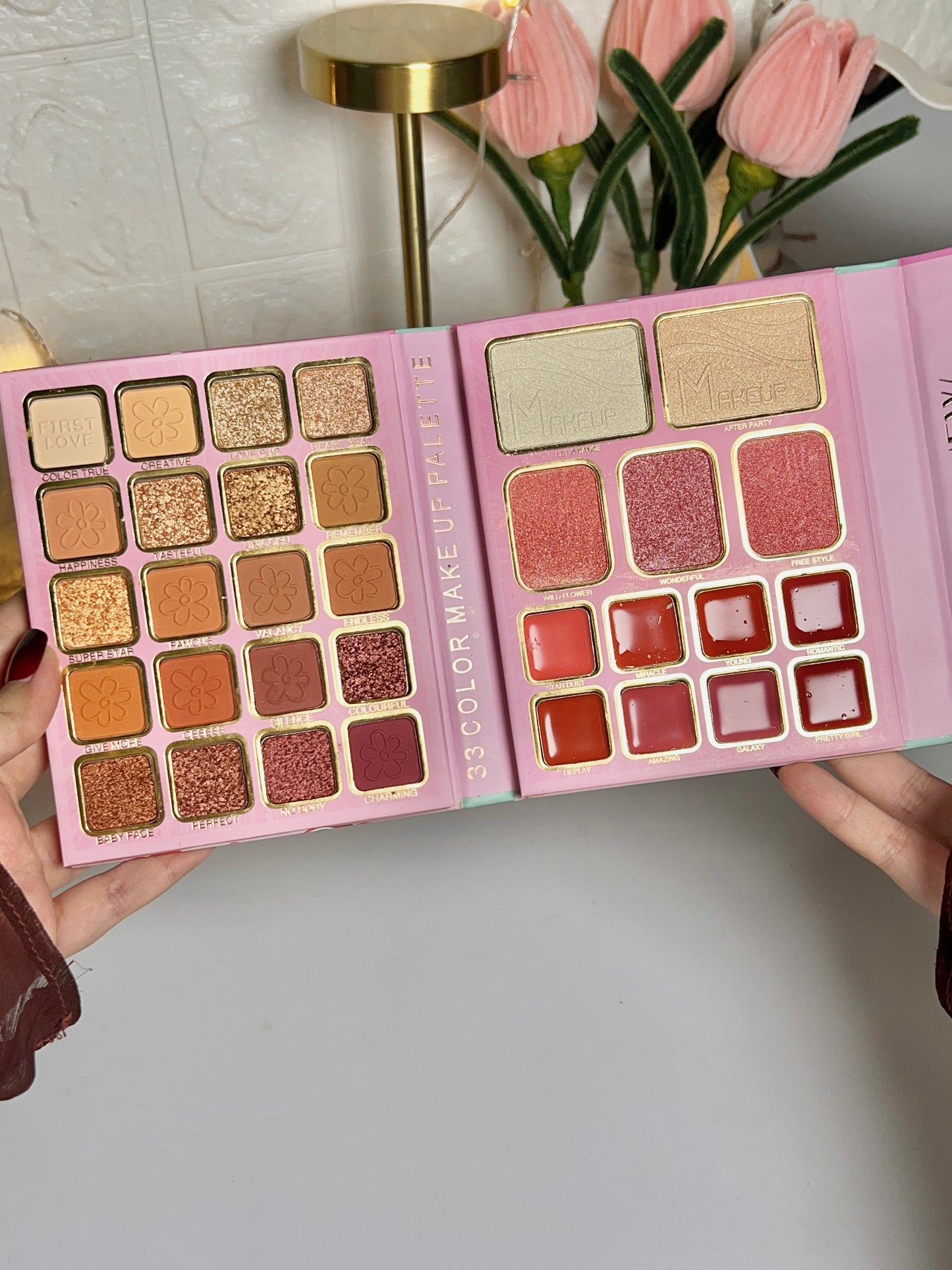 4 in 1 portable makeup palette
