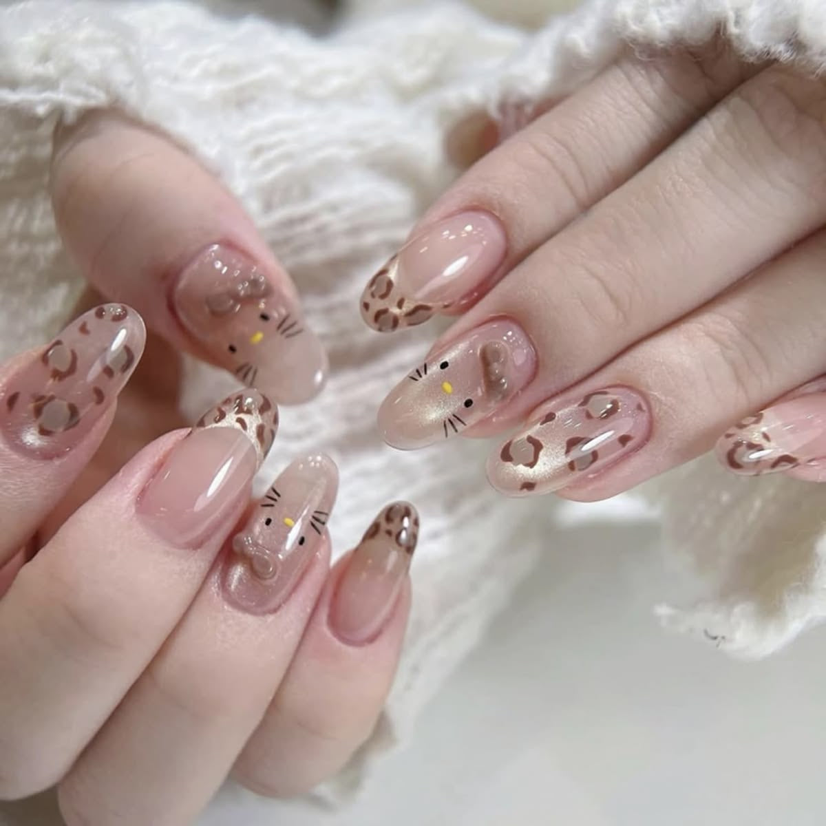 24pcs Cute hello kitty 3d cat eye press on nails Reusable Fake Nails with Free Nail Tabs Stickers | Glossy Artificial Full Cover Nail Set for Women & Girls