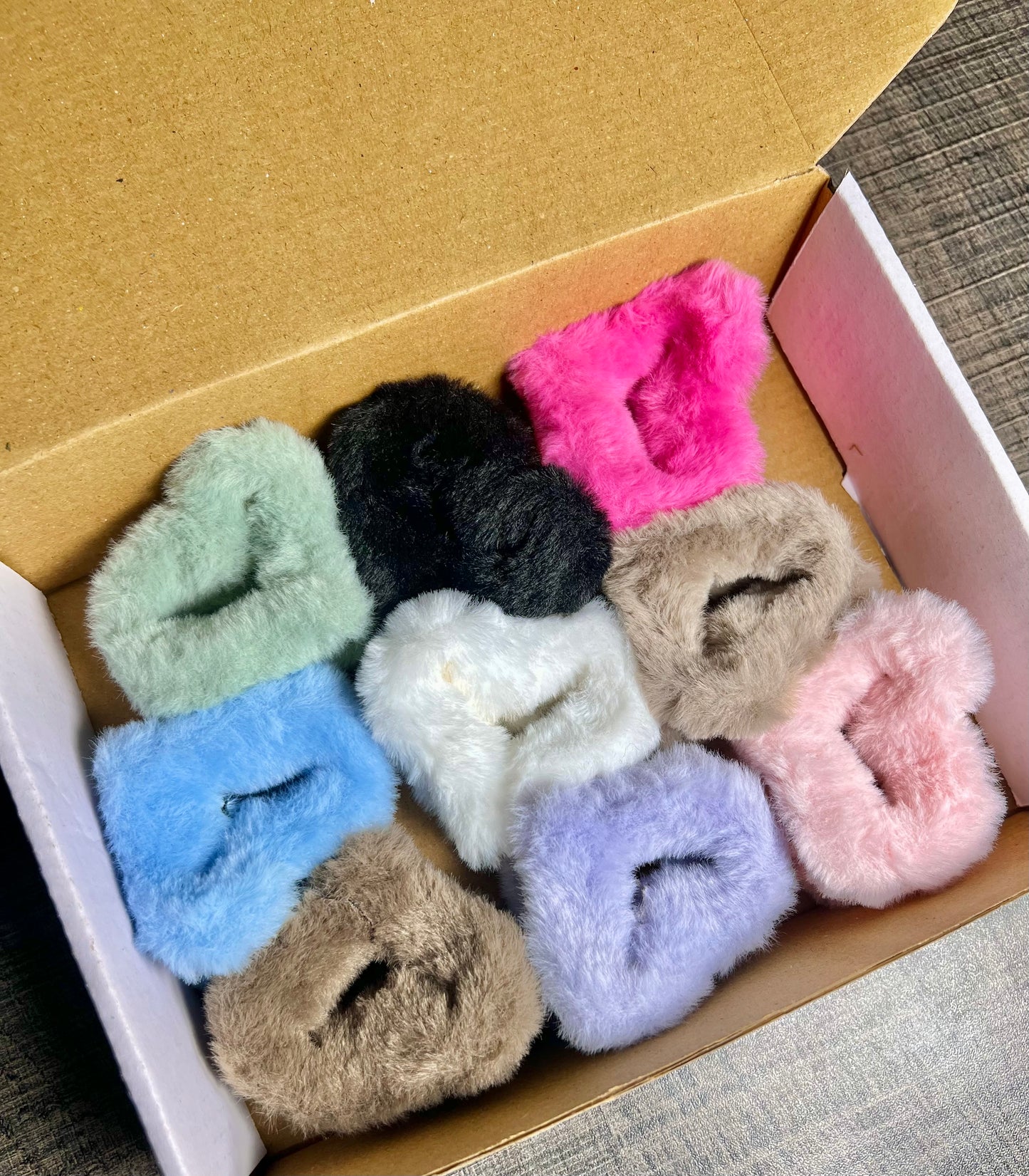 Heart fur claw clip