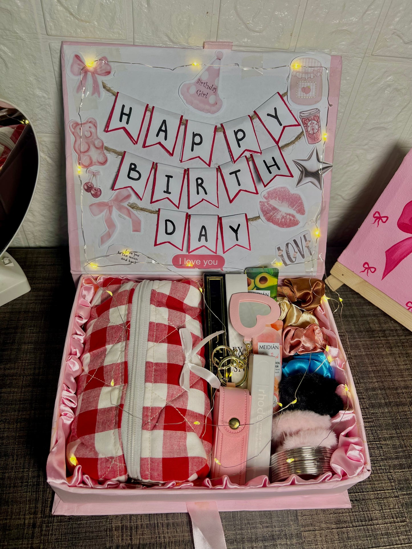 Happy birthday gift box