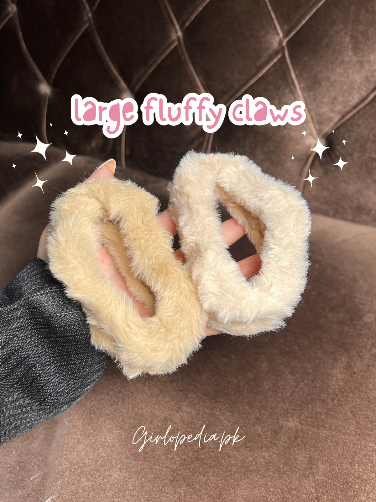 Large size fluffy claw clip (random color)