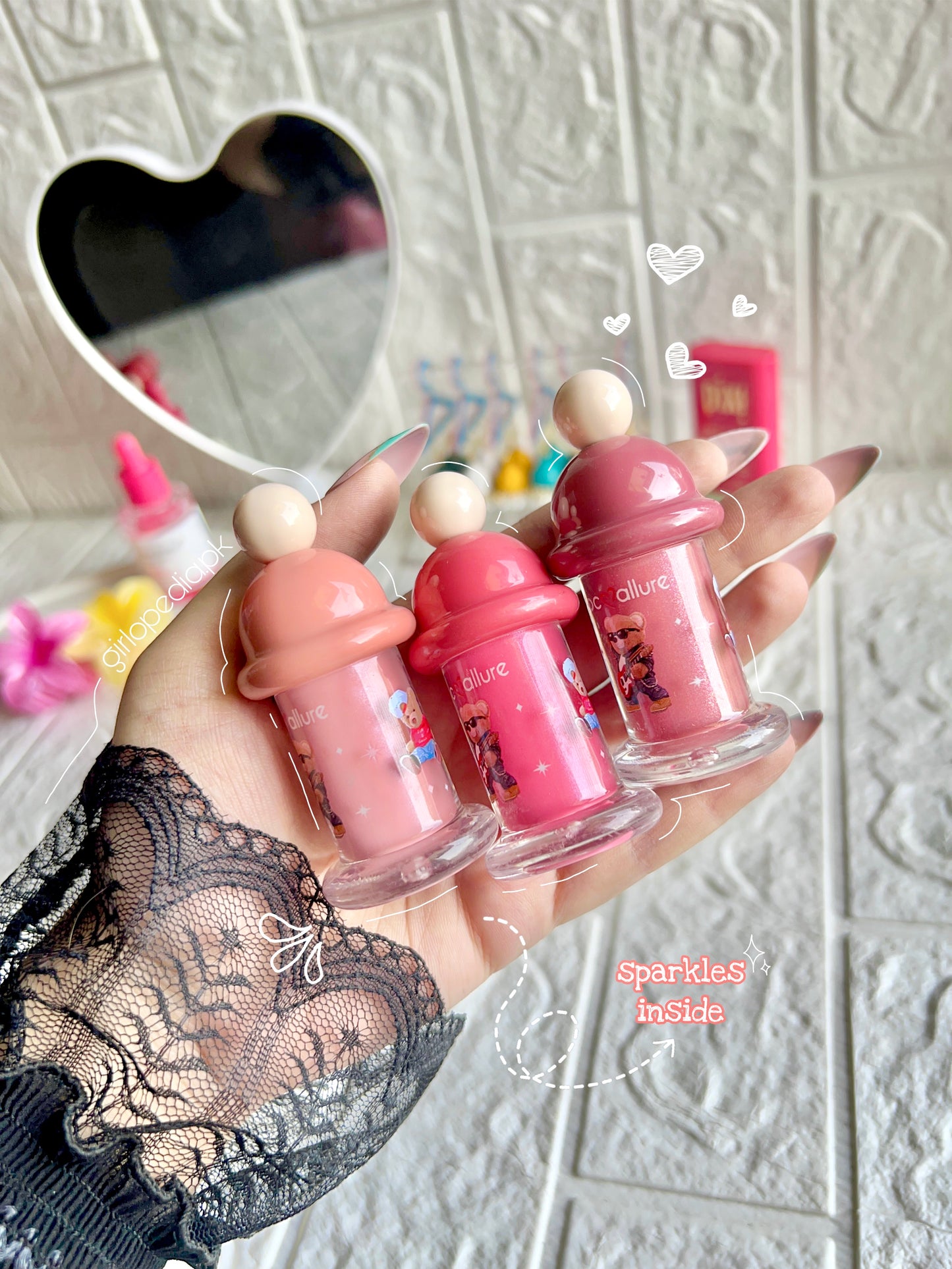 Cute sparkling gloss